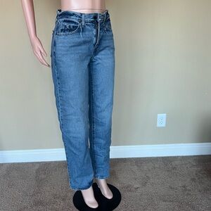 Universal Threads Classic Blue Women's Jeans. Sz 2 Great Fit!